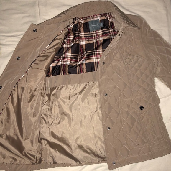 Lanesboro Quilted Jacket - Picture 3 of 4